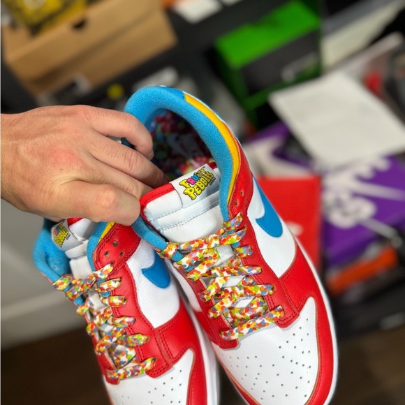 Exclusive LeBron James Fruity Pebbles Dunk - Picture 7 of 7